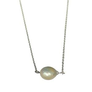 Elegant Silver Pearl Necklace